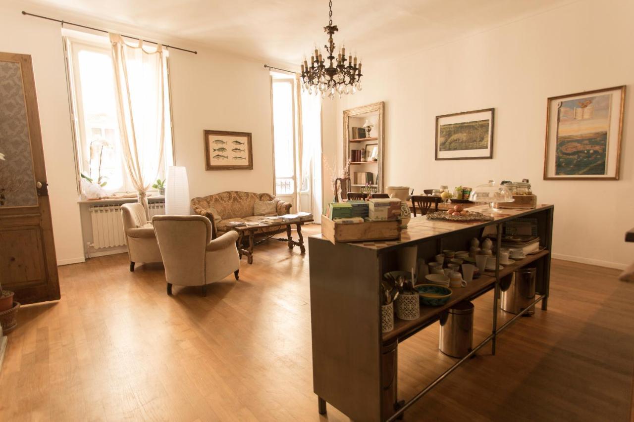 Bed and Breakfast Le Stanze Di Sara à Turin Extérieur photo